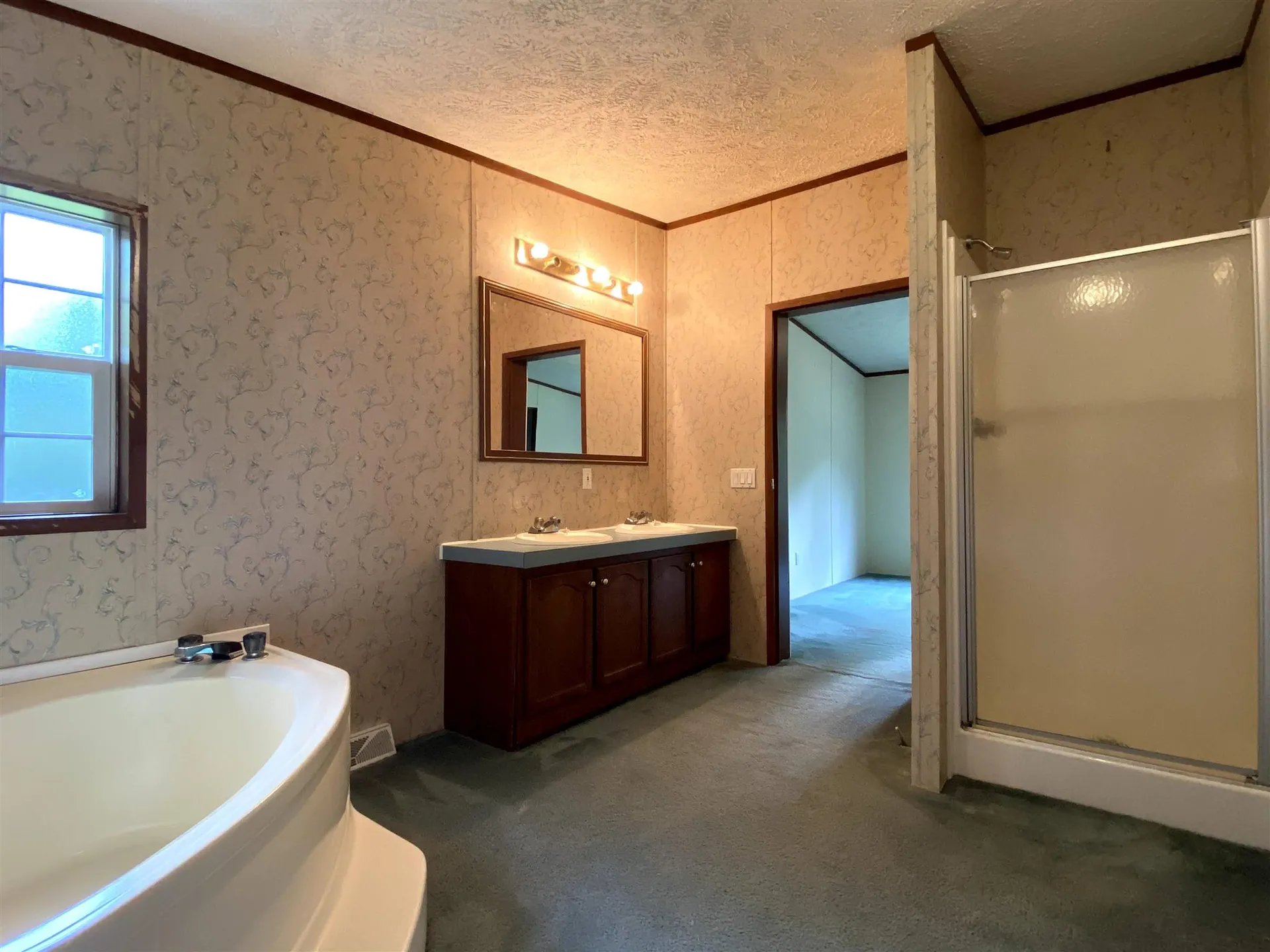 1114 Miller Pond Road Grantham NH 03753