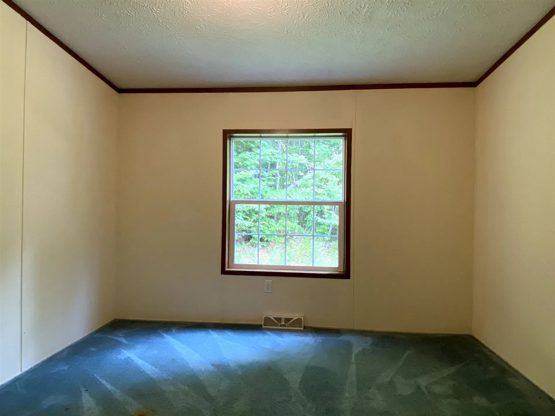 1114 Miller Pond Road Grantham NH 03753