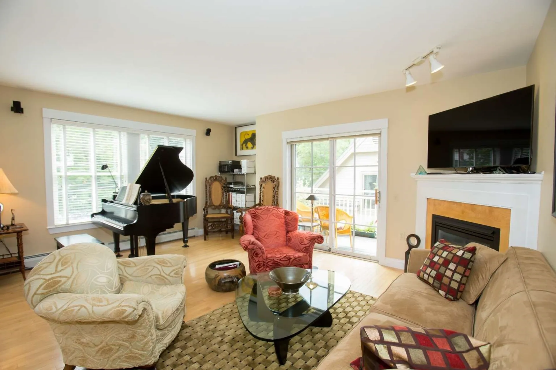 162 South Main Street Stowe VT 05672
