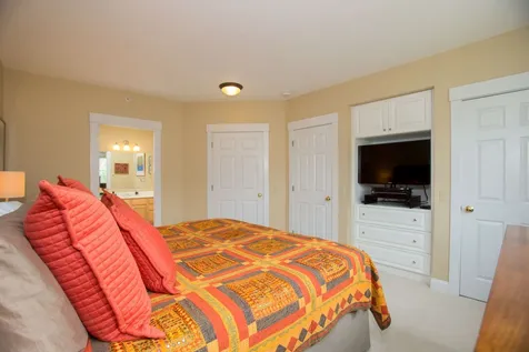 162 South Main Street Stowe VT 05672