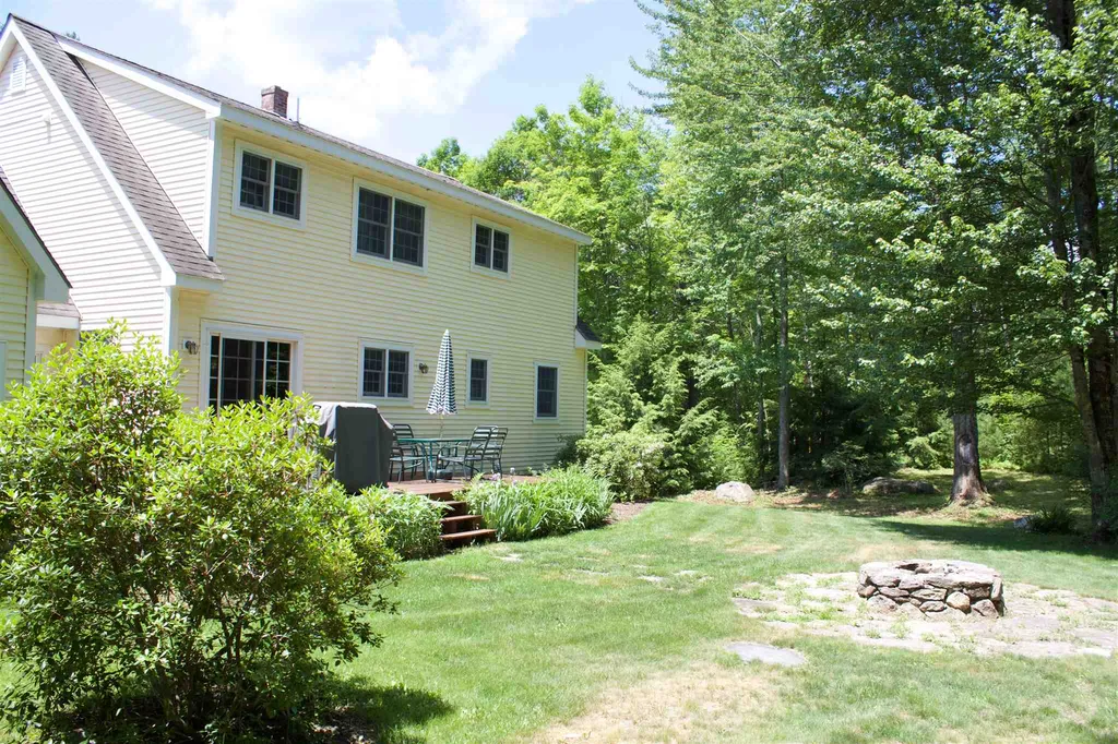 94 Perkins Pond Road Sunapee NH 03782