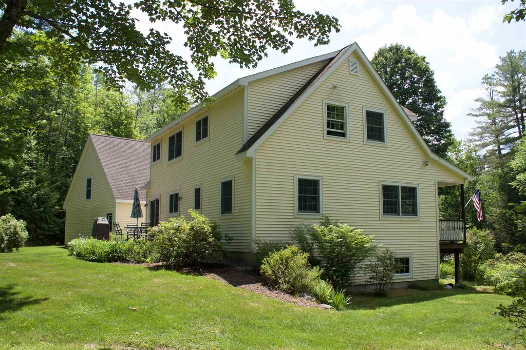 94 Perkins Pond Road Sunapee NH 03782