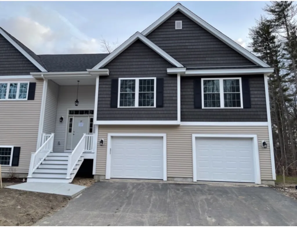 27 Cypress Circle Exeter NH 03833