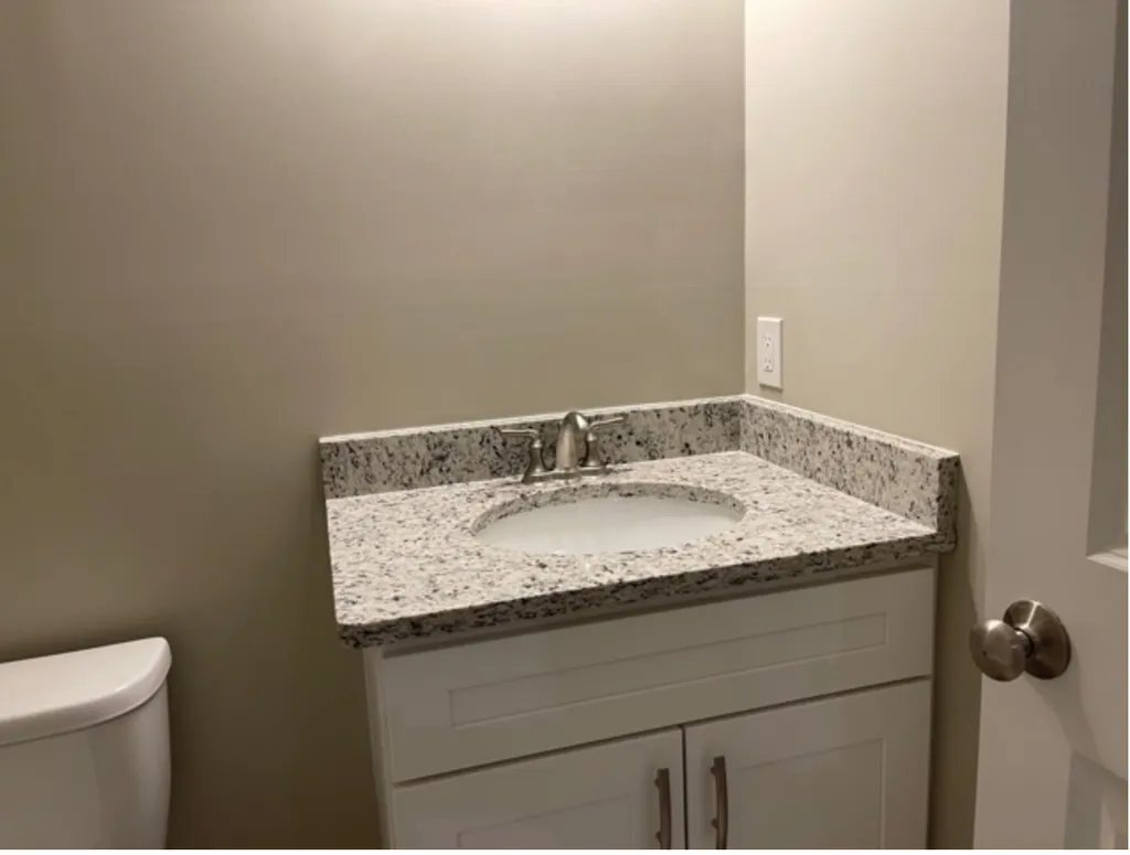 27 Cypress Circle Exeter NH 03833