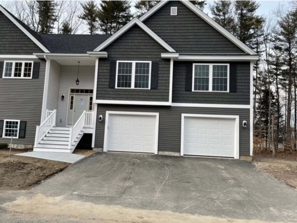 28 Cypress Circle Exeter NH 03833