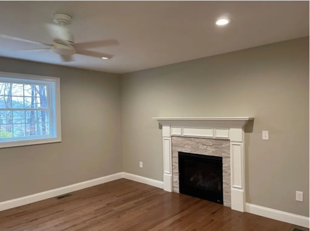 28 Cypress Circle Exeter NH 03833
