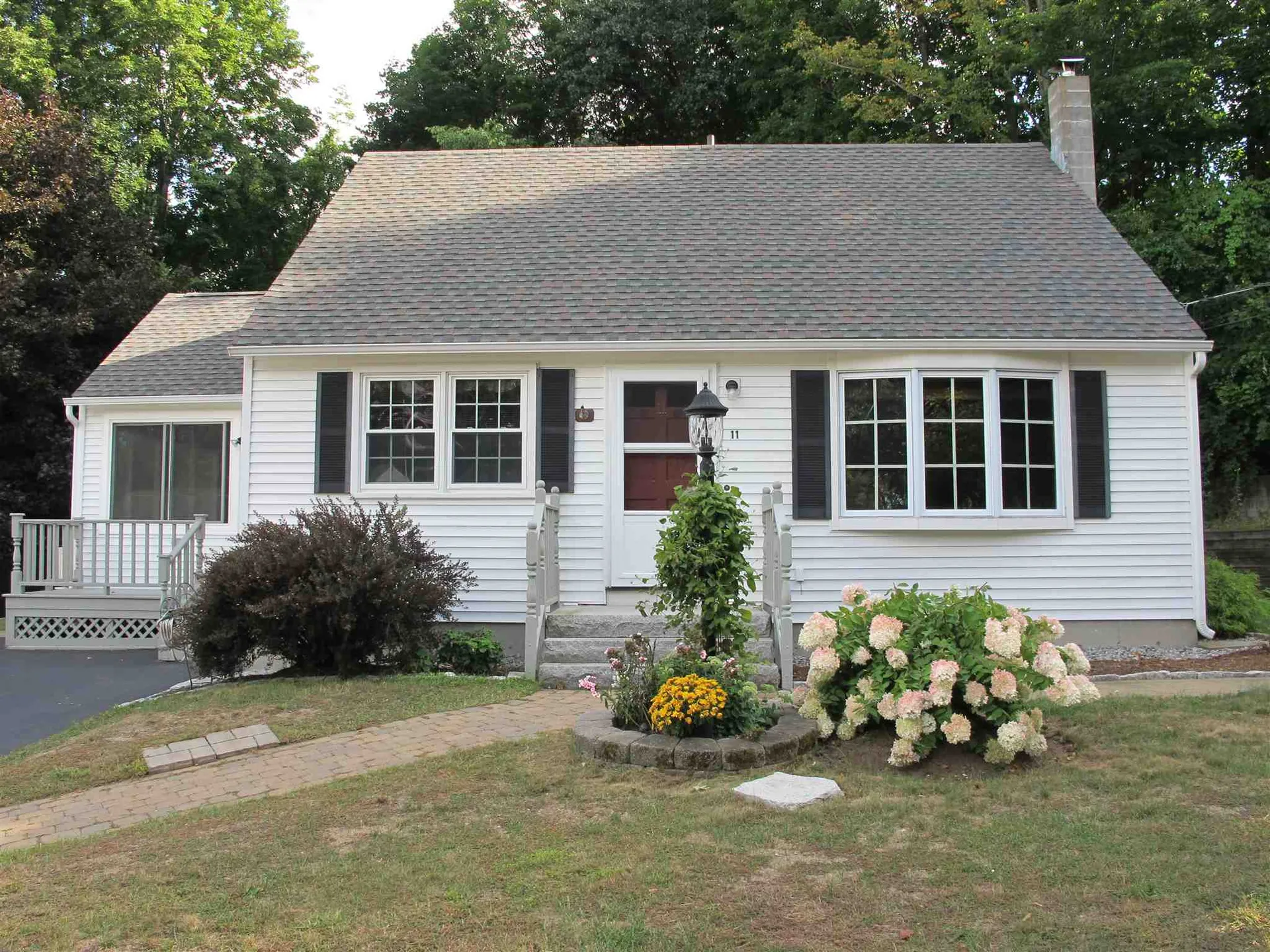 11 Demers Street Manchester NH 03102