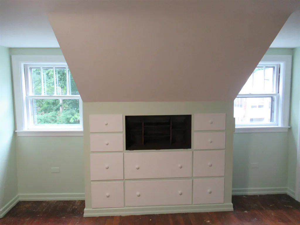 45 Blakeslee Street Brattleboro VT 05301