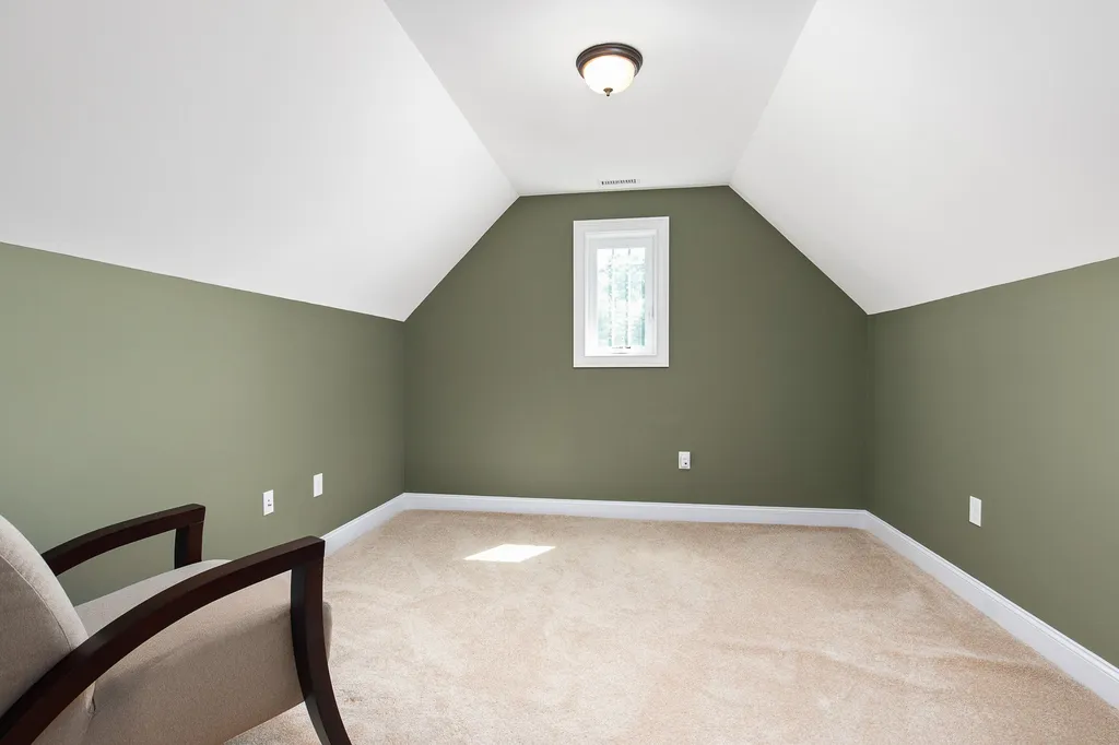 32 Olive Meadow Lane Dover NH 03820