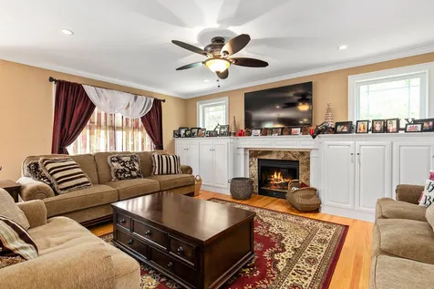 32 Olive Meadow Lane Dover NH 03820