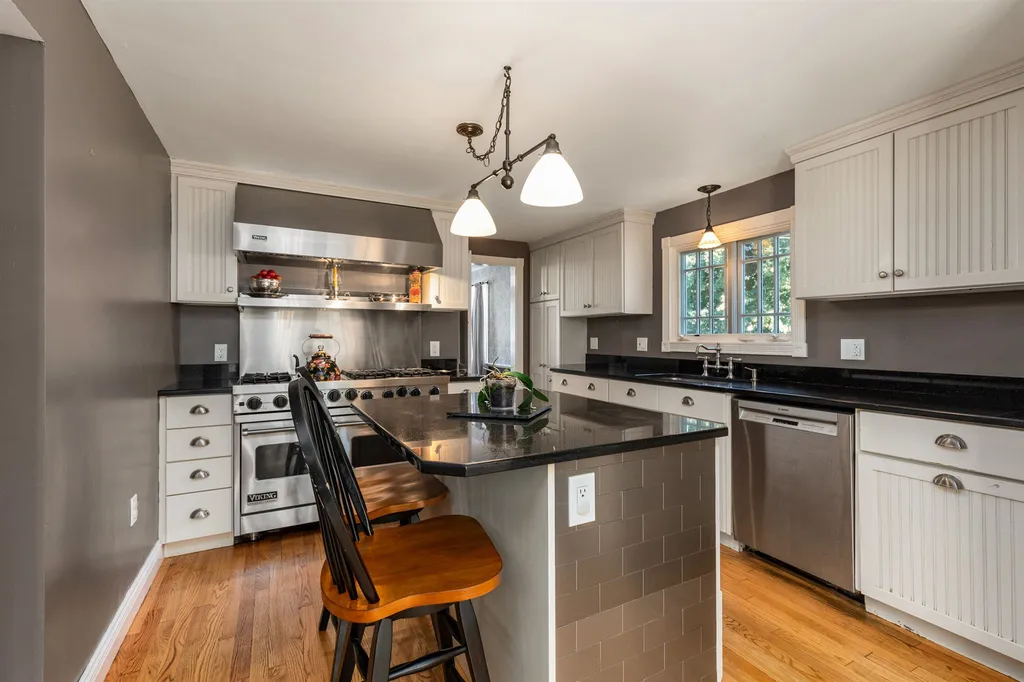 23 Moulton Road Hampton NH 03842