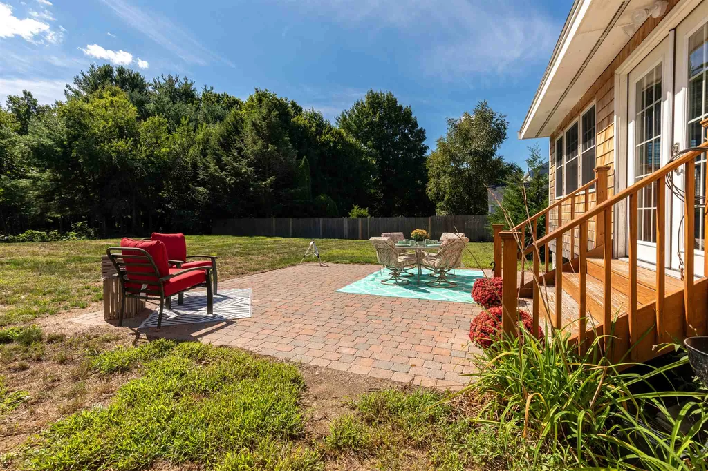 23 Moulton Road Hampton NH 03842