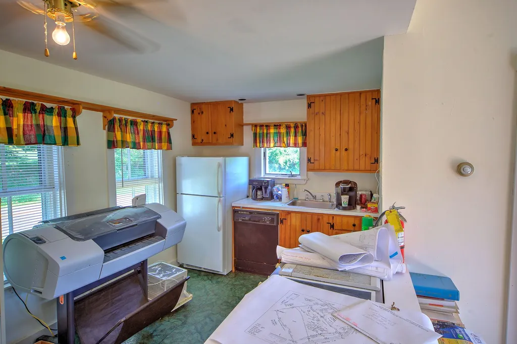 8836 Pomfret Road Pomfret VT 05053