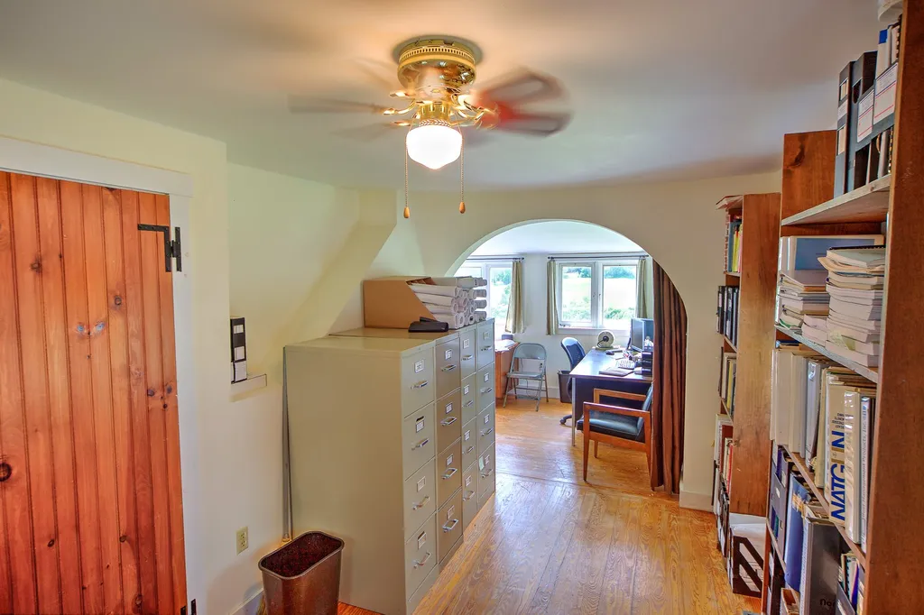 8836 Pomfret Road Pomfret VT 05053