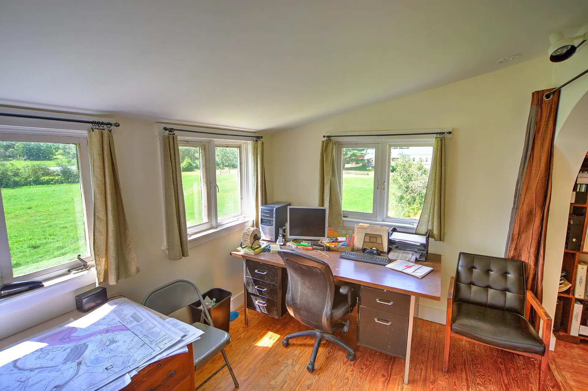 8836 Pomfret Road Pomfret VT 05053