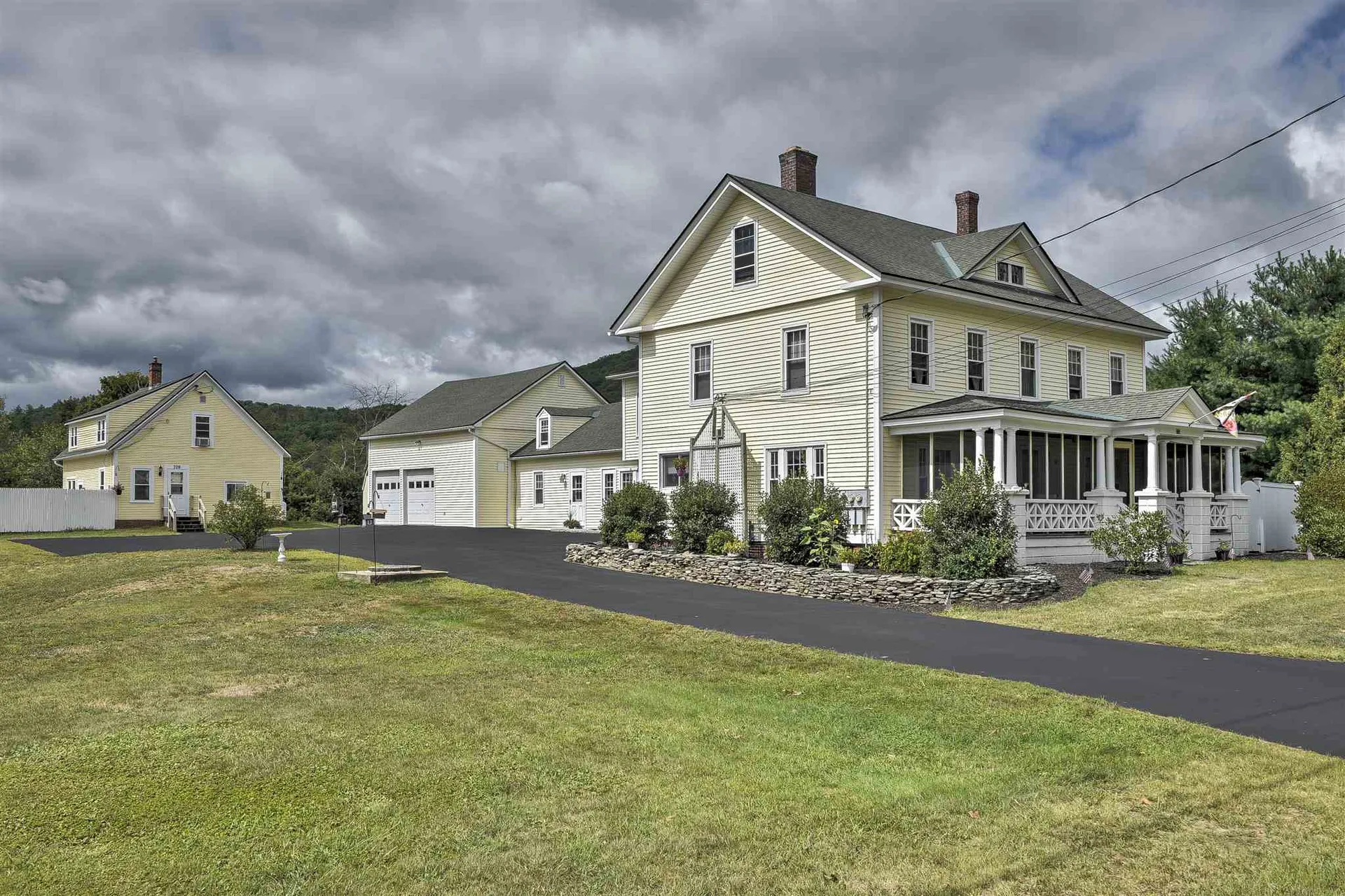 709-711 Old Homestead Highway Swanzey NH 03446