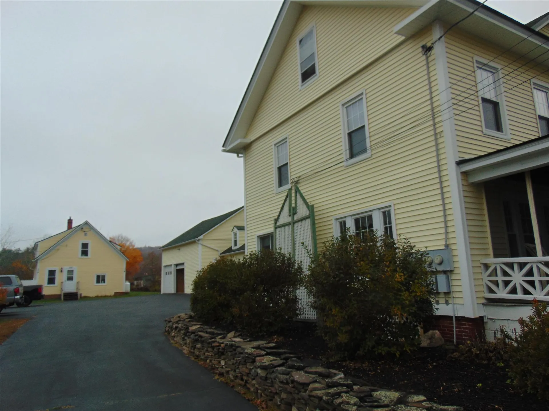 709-711 Old Homestead Highway Swanzey NH 03446
