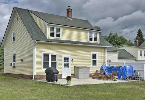 709-711 Old Homestead Highway Swanzey NH 03446