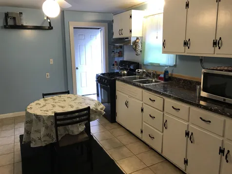 33 Davis Street Claremont NH 03743