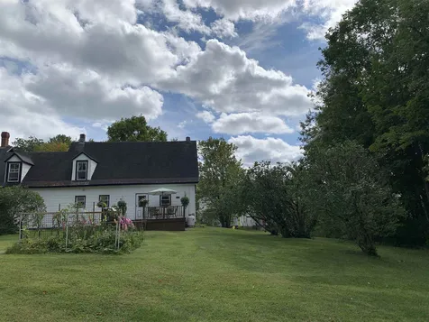 119 Pleasant Street Ryegate VT 05069