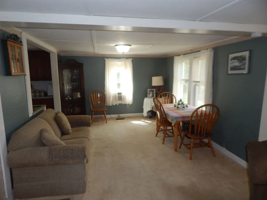 102 Old Richmond Road Swanzey NH 03446