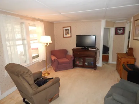 102 Old Richmond Road Swanzey NH 03446