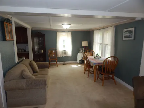 102 Old Richmond Road Swanzey NH 03446