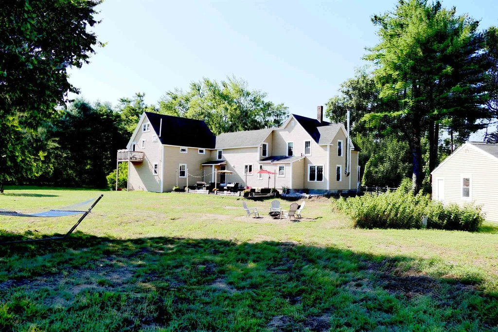 54 Ponemah Road Amherst NH 03031