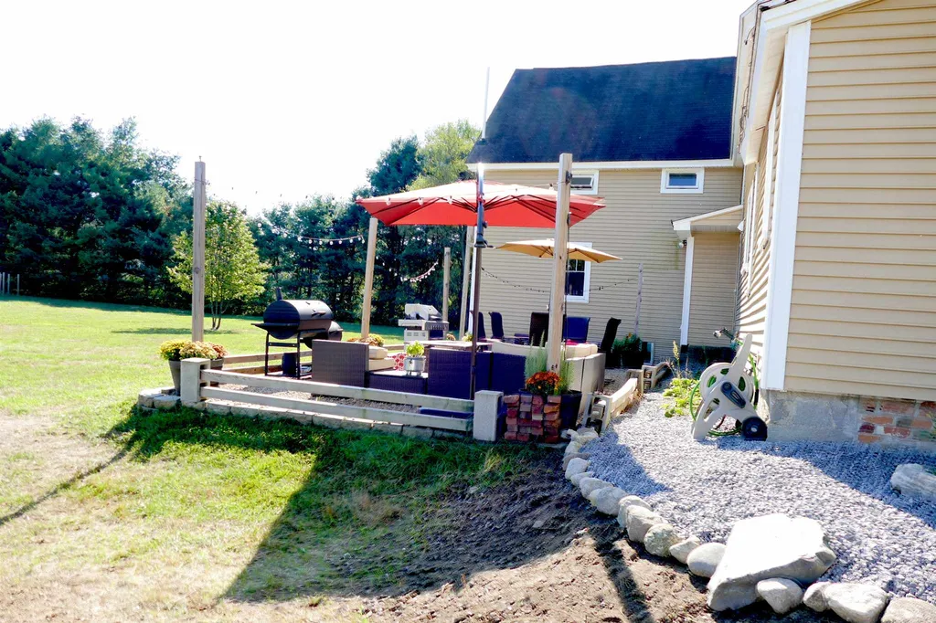 54 Ponemah Road Amherst NH 03031