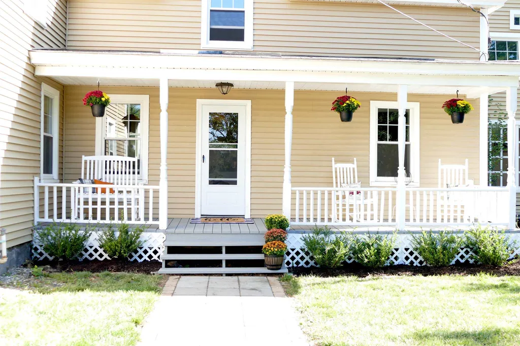 54 Ponemah Road Amherst NH 03031