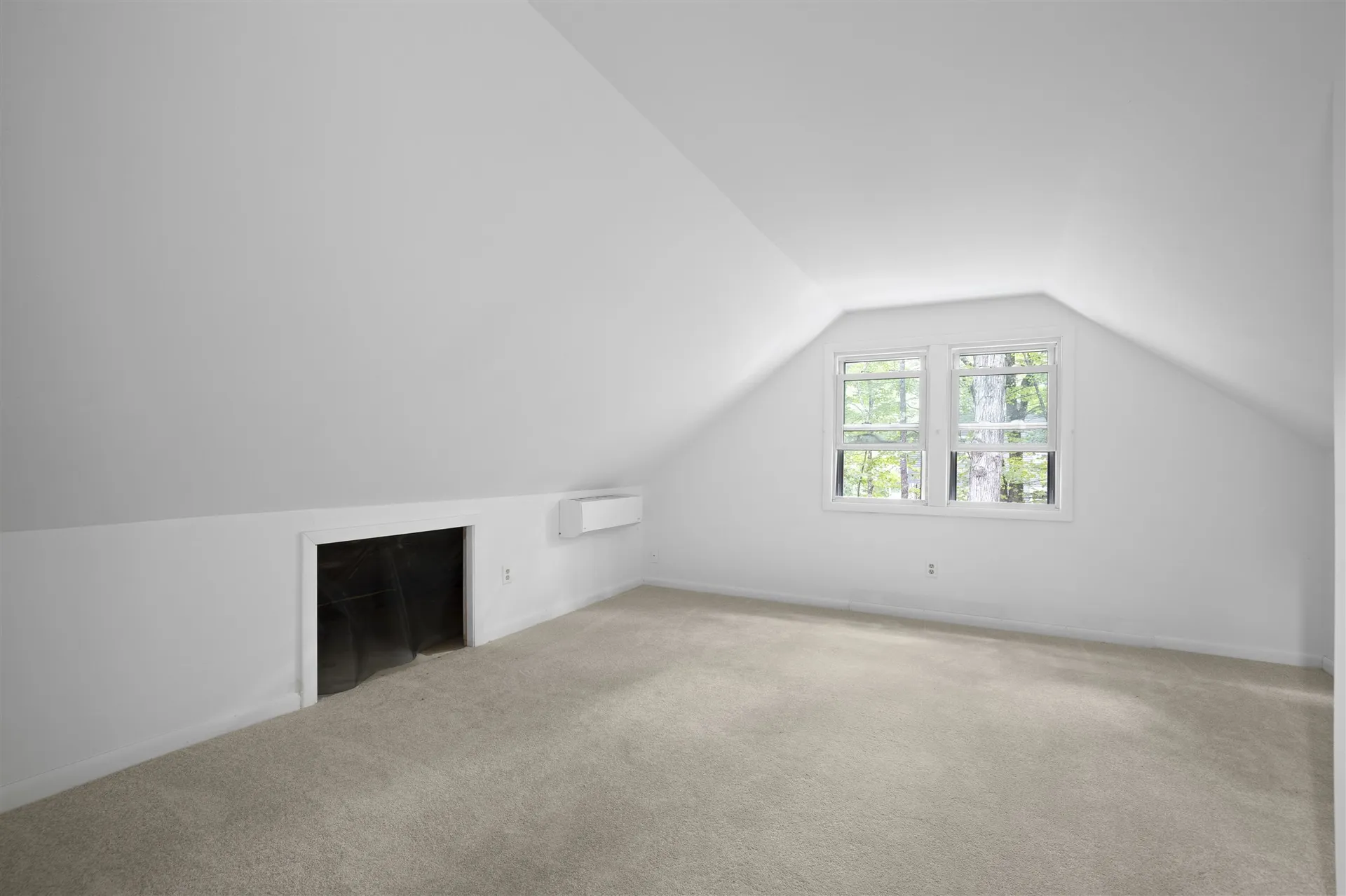 10 John Street Raymond NH 03077