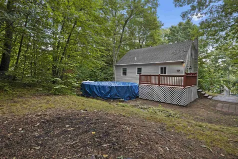 10 John Street Raymond NH 03077