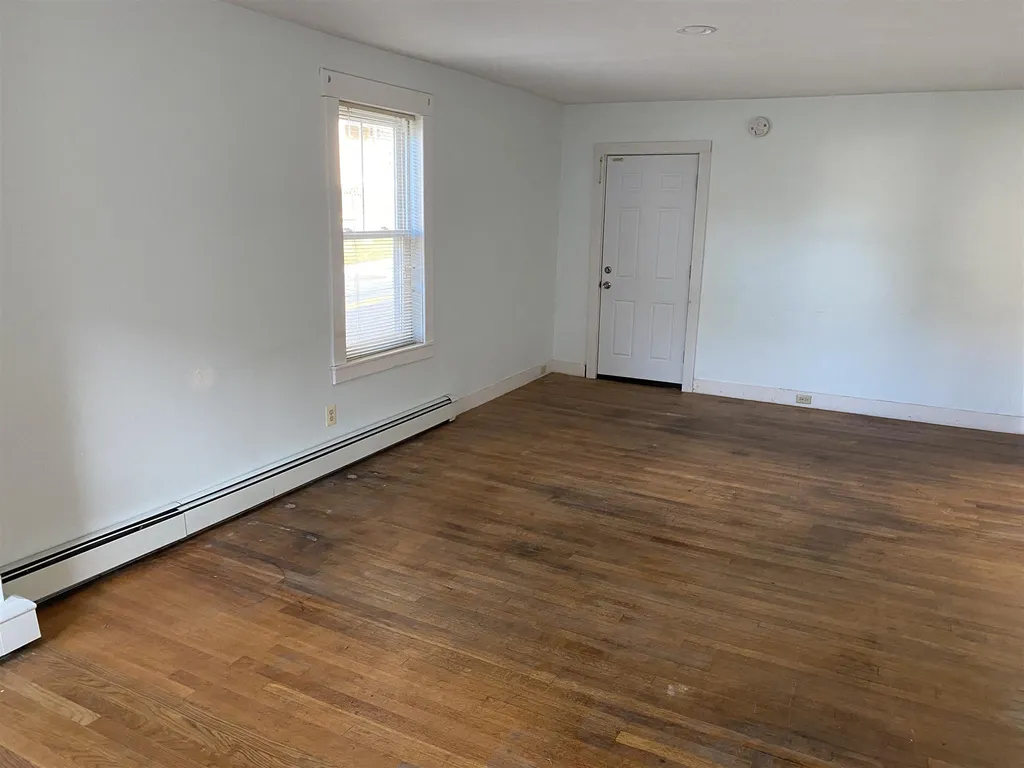 8 Chesterfield Road Hinsdale NH 03451