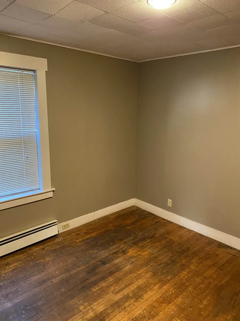 8 Chesterfield Road Hinsdale NH 03451