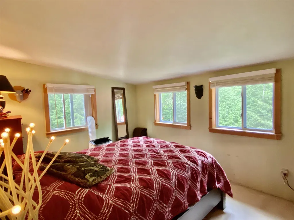189 Kearsarge Valley Road Wilmot NH 03287