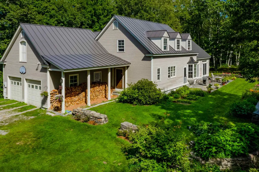 67 Advent Hill Road Hartland VT 05048