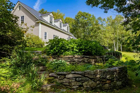 67 Advent Hill Road Hartland VT 05048