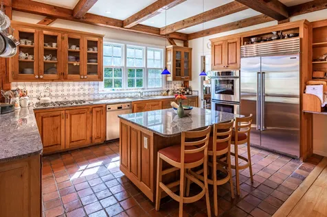 67 Advent Hill Road Hartland VT 05048