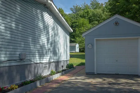 34 Plain Road Hinsdale NH 03451