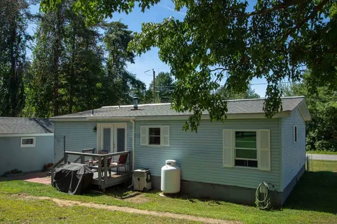 34 Plain Road Hinsdale NH 03451