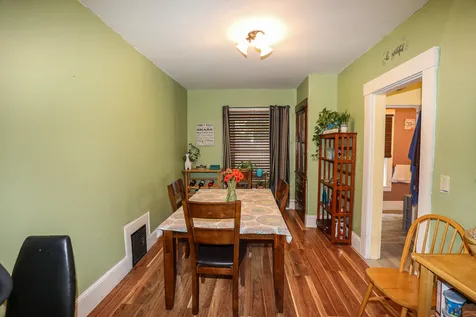 2-2 1/2 Kendrick Street Nashua NH 03064