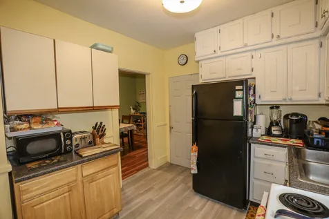 2-2 1/2 Kendrick Street Nashua NH 03064