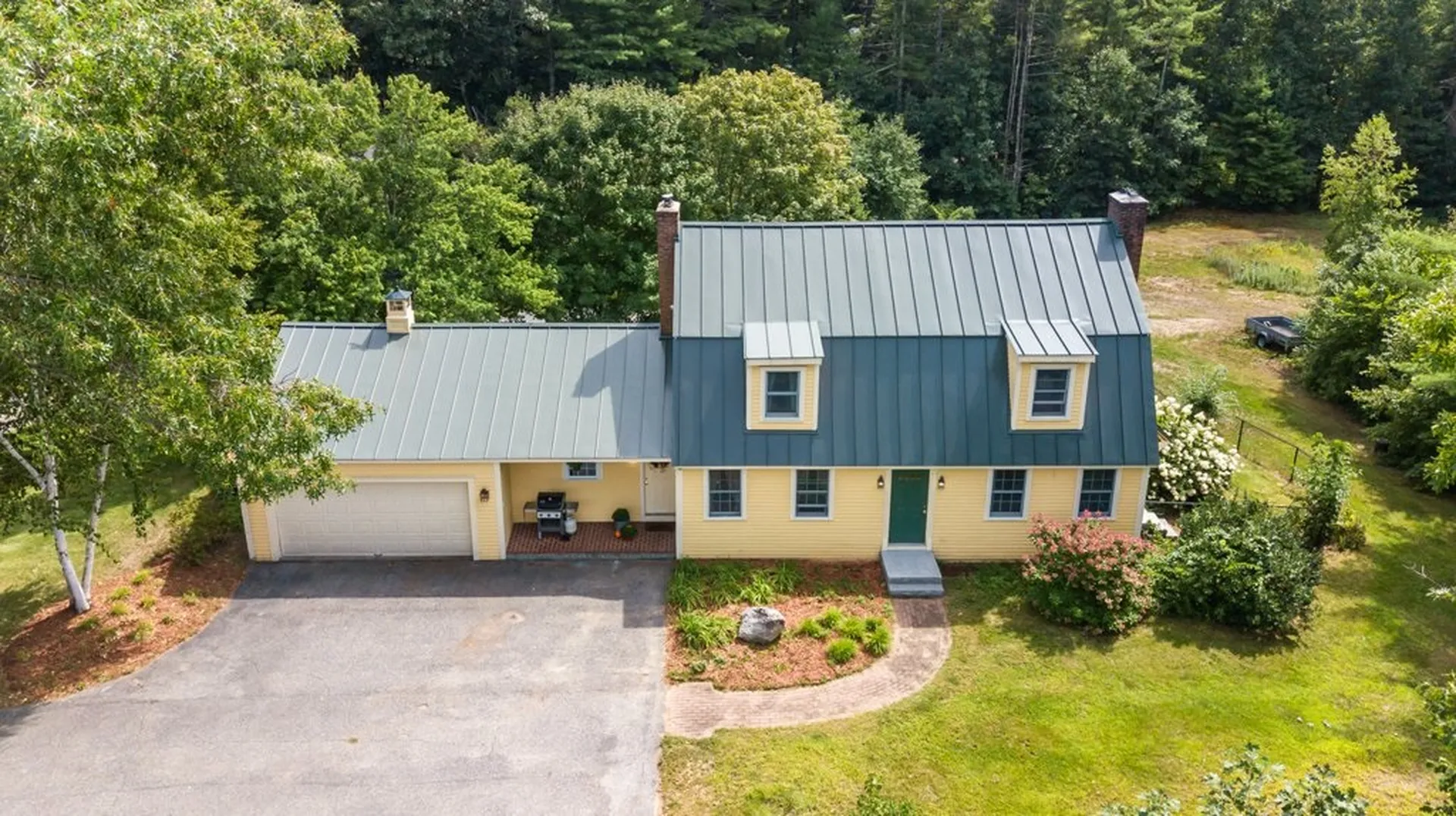 25 Powers Road Hollis NH 03049