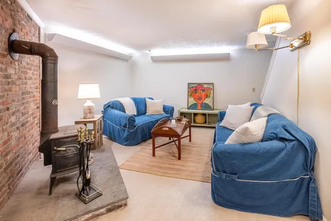 3 College Hill Hanover NH 03755