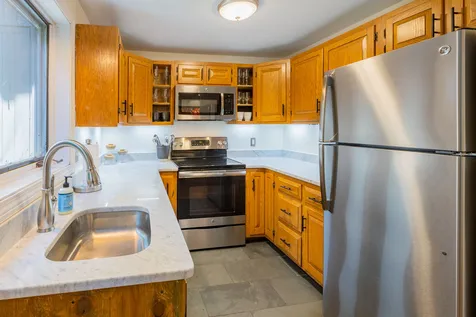 3 College Hill Hanover NH 03755