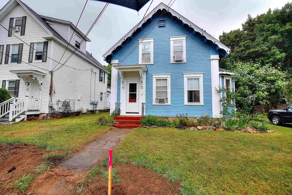 15 East Union Street Goffstown NH 03045