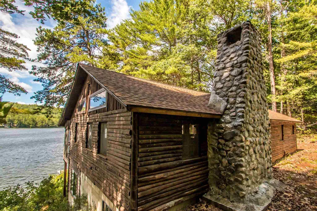 1142 Lord Road Wakefield NH 03872