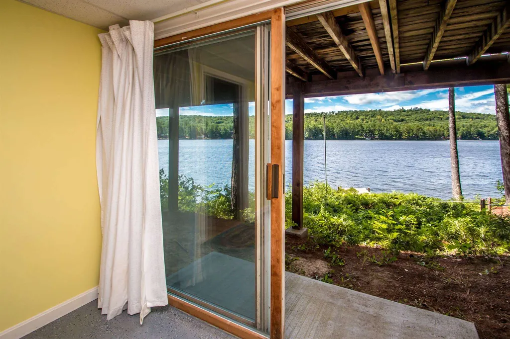 1142 Lord Road Wakefield NH 03872