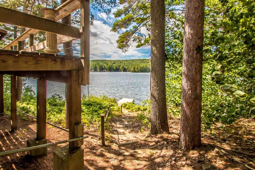 1142 Lord Road Wakefield NH 03872