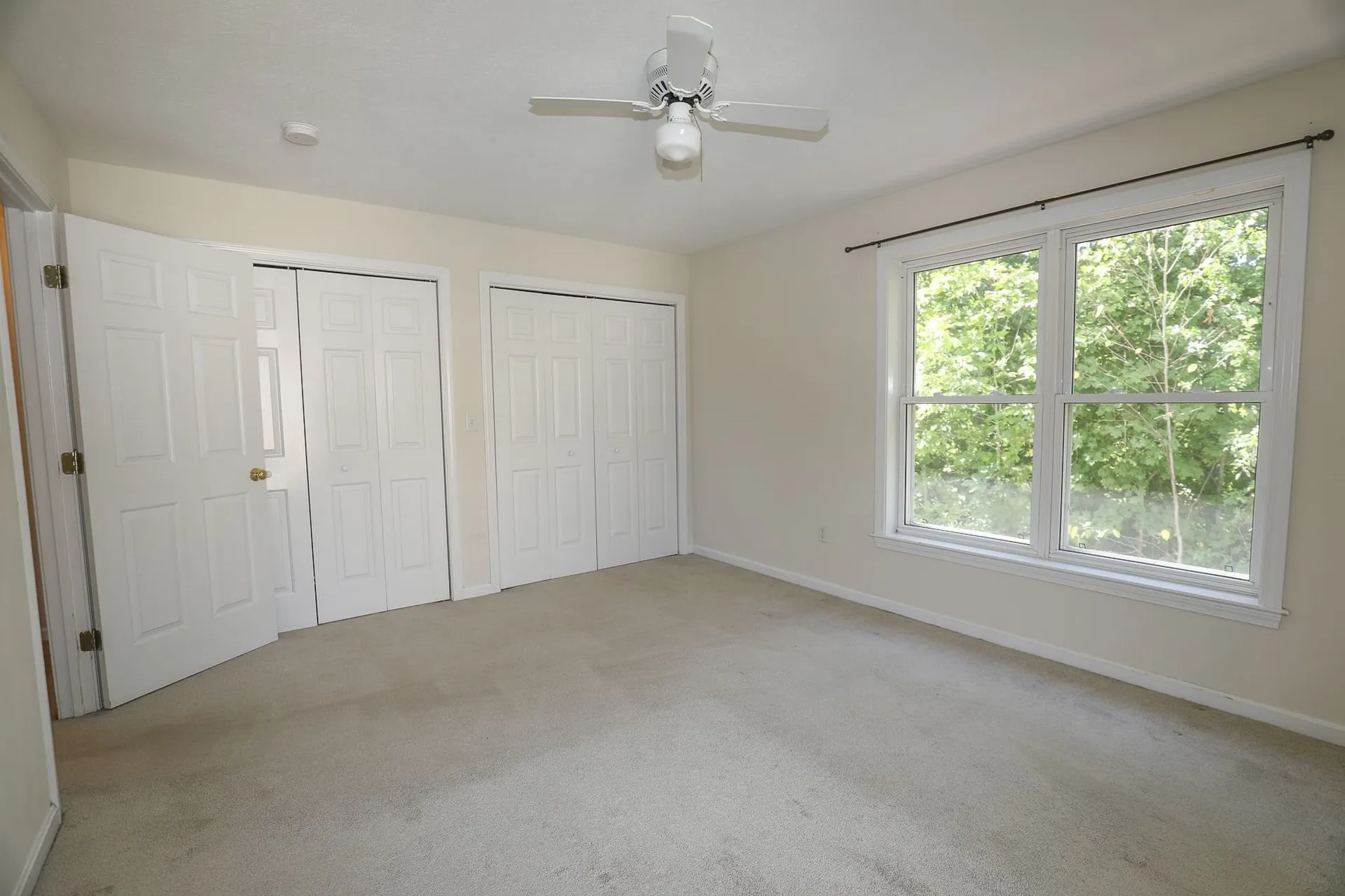 12 Chandler Lane Epping NH 03042